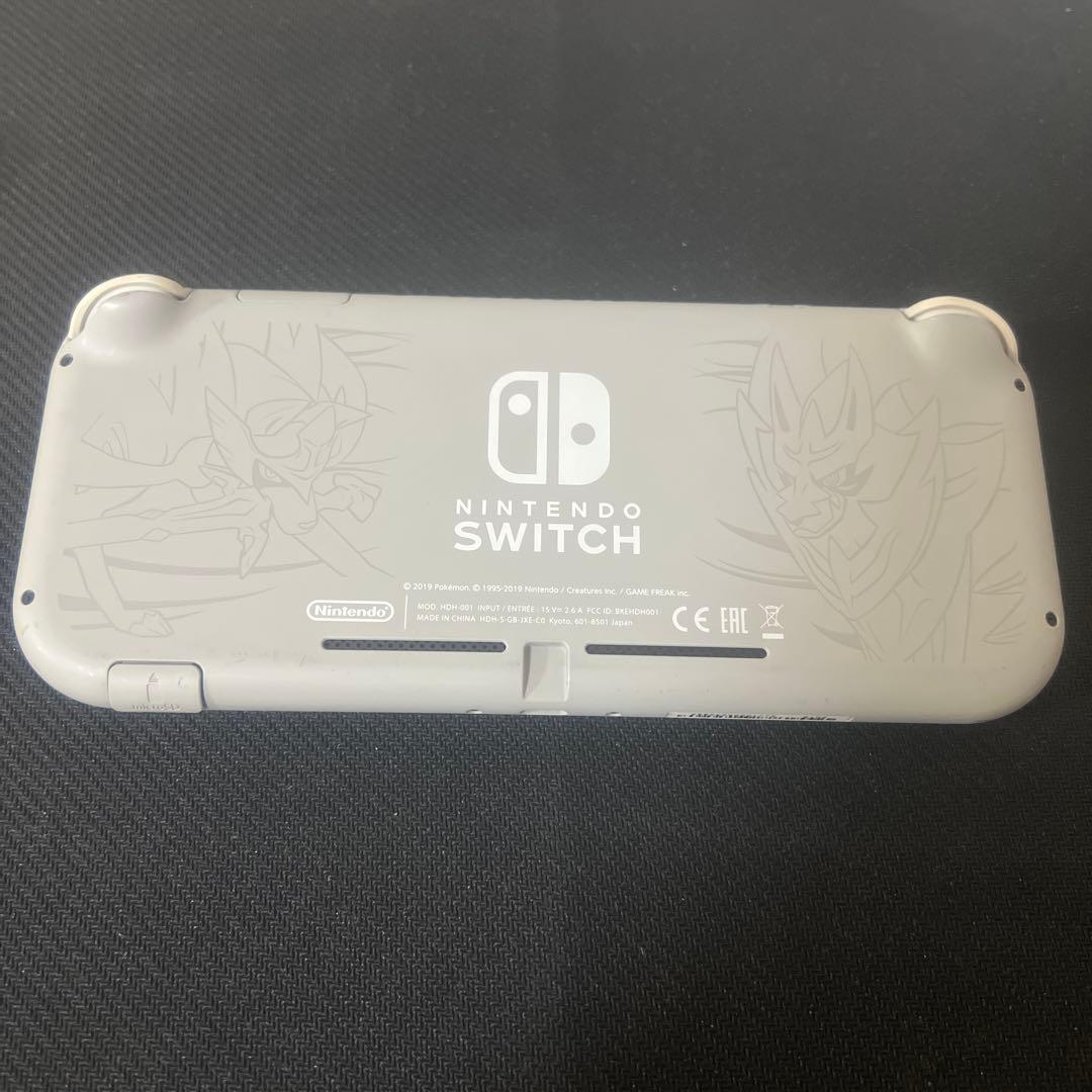 Nintendo Switch lite ポケモンデザイン