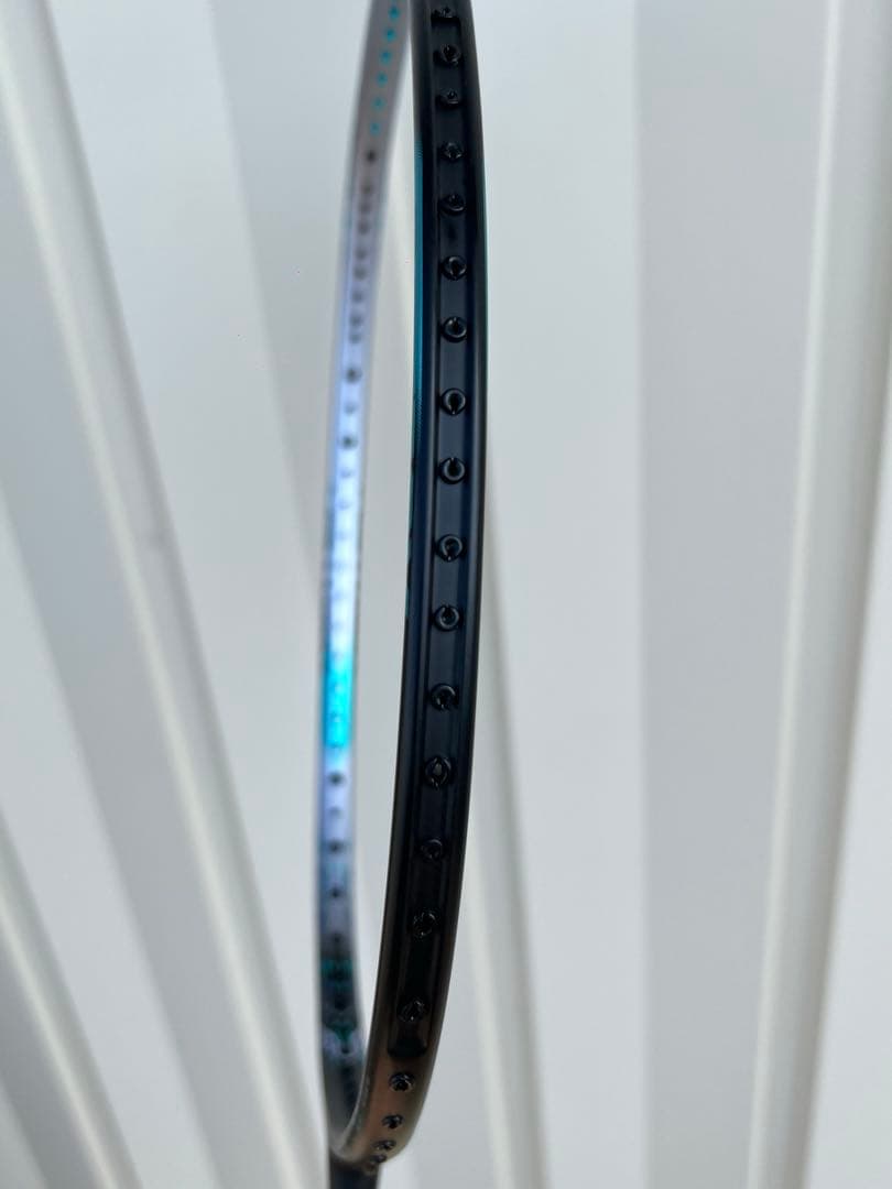 【美品】YONEXアストロクス88Dプロ4UG5 3AX88D-P