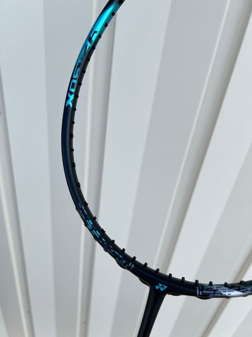 【美品】YONEXアストロクス88Dプロ4UG5 3AX88D-P