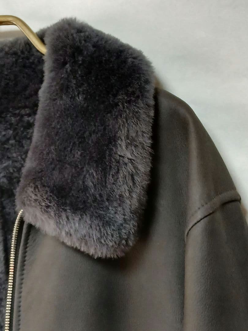 お値下げ！美品　メンズ　ファ付きレザージャケット　チャコールグレー