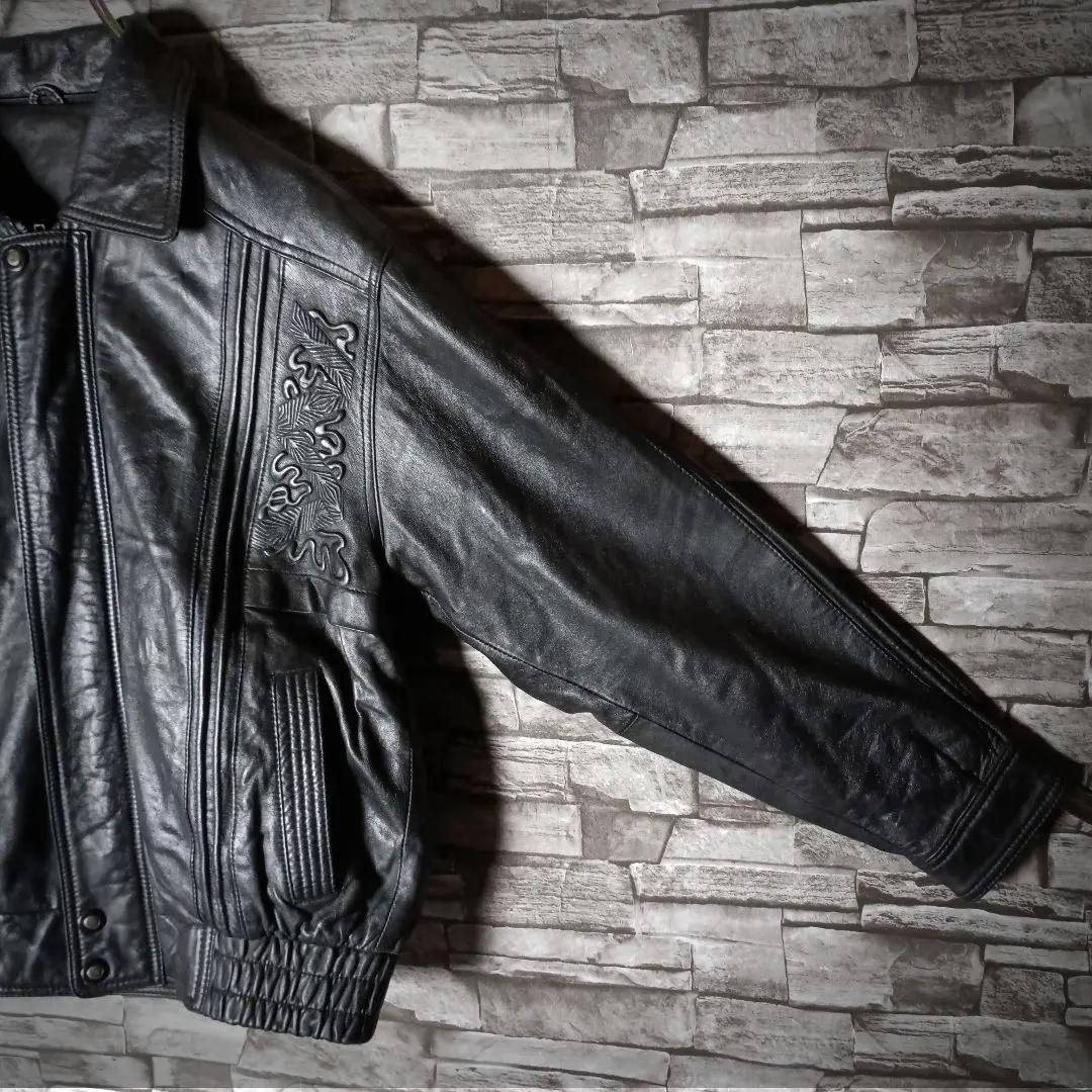超オシャレなラムレザーブルゾン 革ジャン アート柄 型押しレザー しっとり柔らか