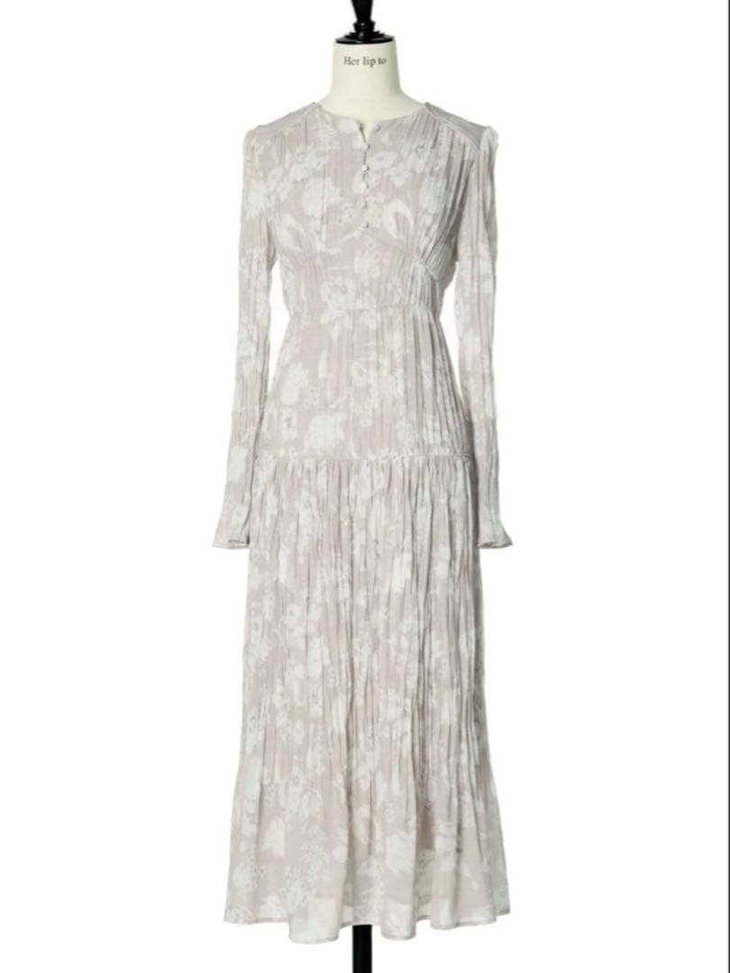 herlipto Tiered Floral Pleated Dress ピンク