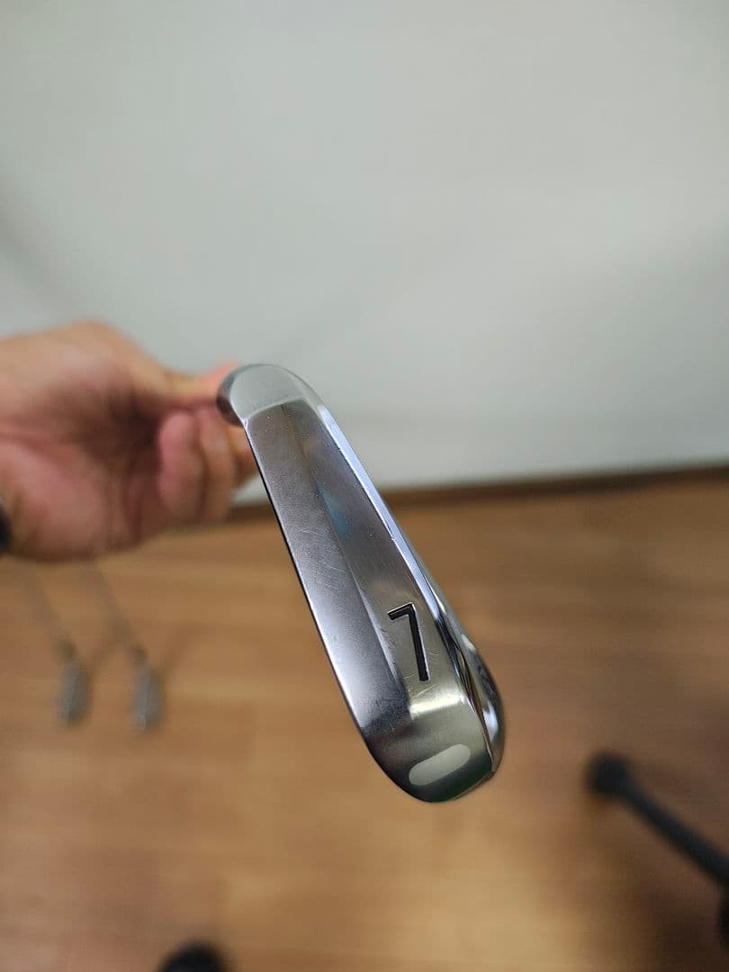 ゆりっち　SRIXON zxi7 5〜pw 店印保証書有り DG S200