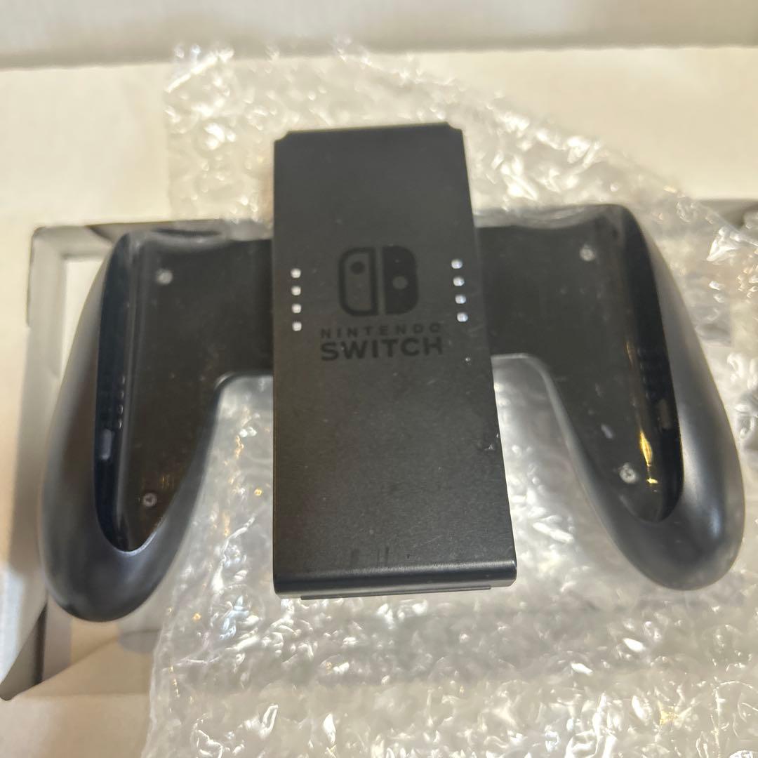 任天堂　スイッチ本体