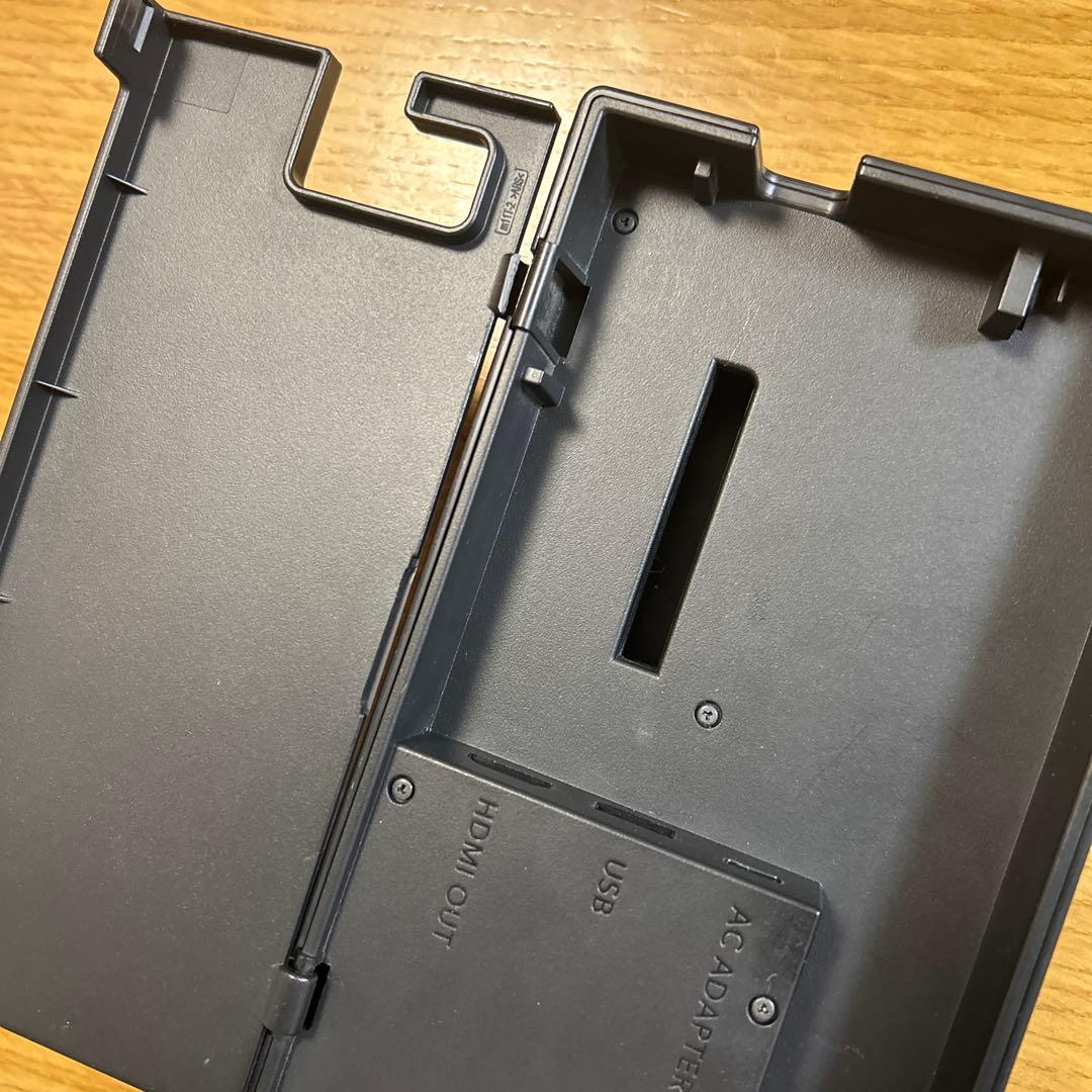 任天堂　スイッチ本体