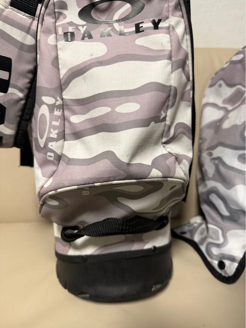 【送料込み】OAKLEY オークリー キャディバッグ 9.5型 ホワイトカモ