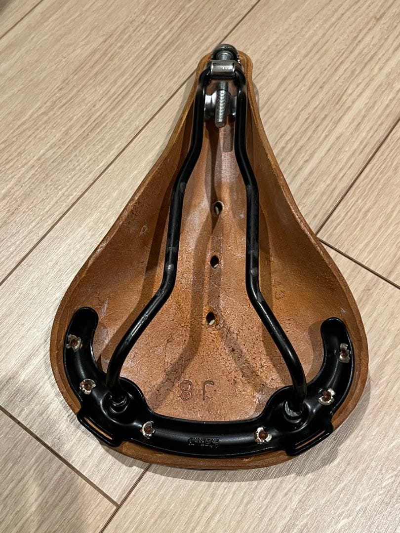 Brooks ブルックスB17 スタンダード　サドル