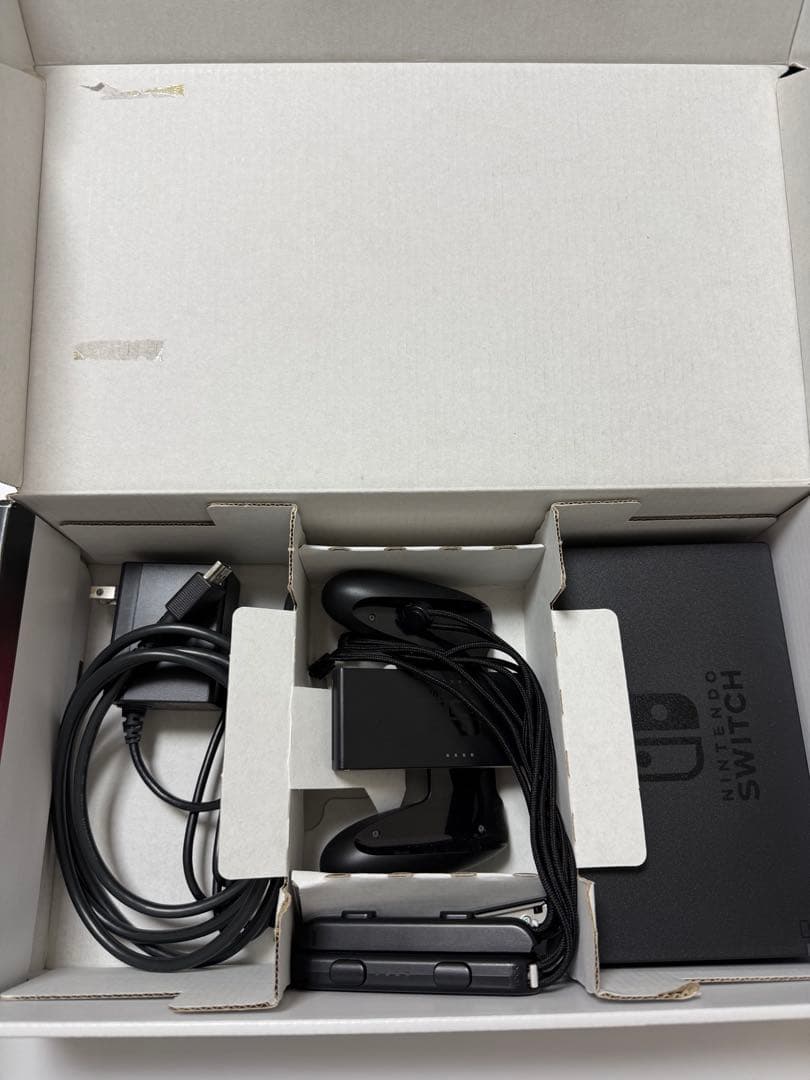 Nintendo switch 任天堂スイッチ+ジョイコン+ケース