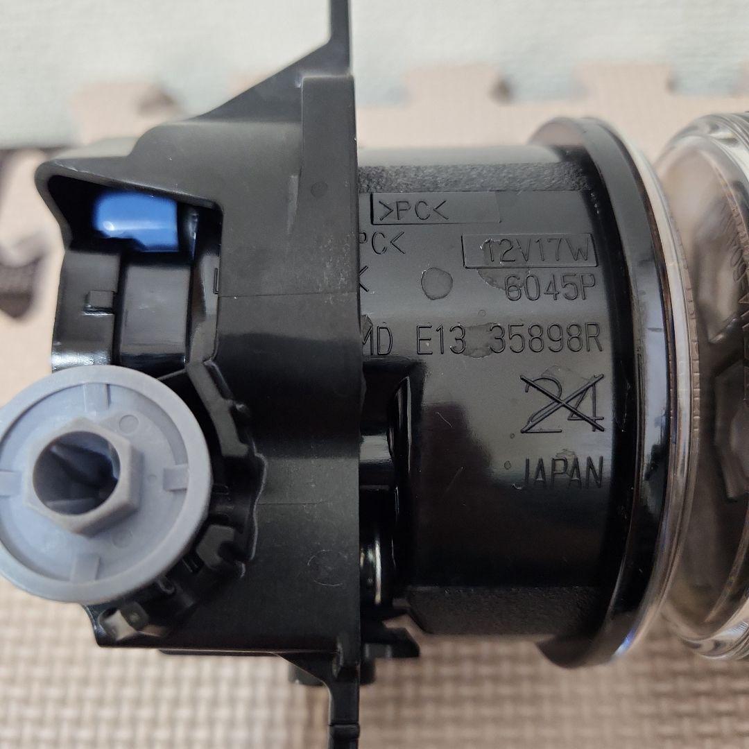 SUBARU OUTBACK BT5 純正フォグランプ