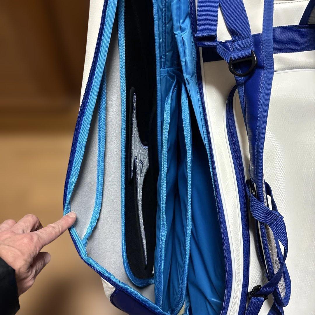 ミズノ　テニスラケットバック12本入