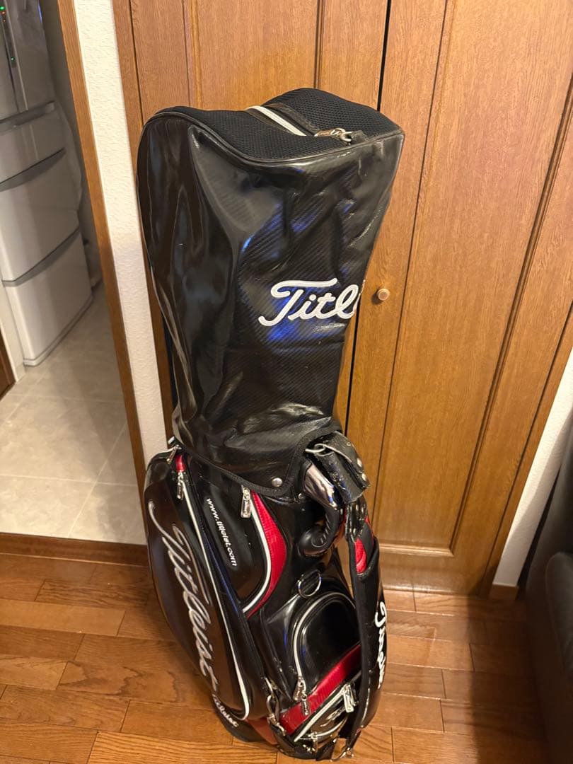 Titleist キャディバッグ ブラック/レッド　タイトリスト