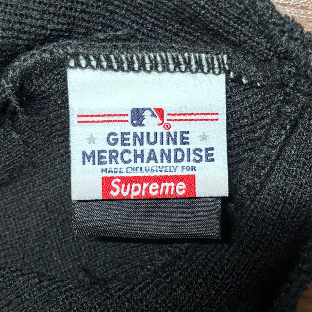 【ウンチェ着用】Supreme ニット帽 ニューヨーク・ヤンキース ブラック