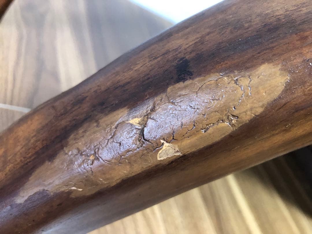 インドネシア家具 波型デザイン 木製ガラステーブル