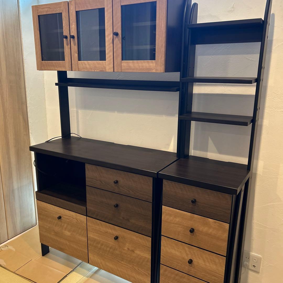 【お引取限定】マナベインテリアハーツ　食器棚