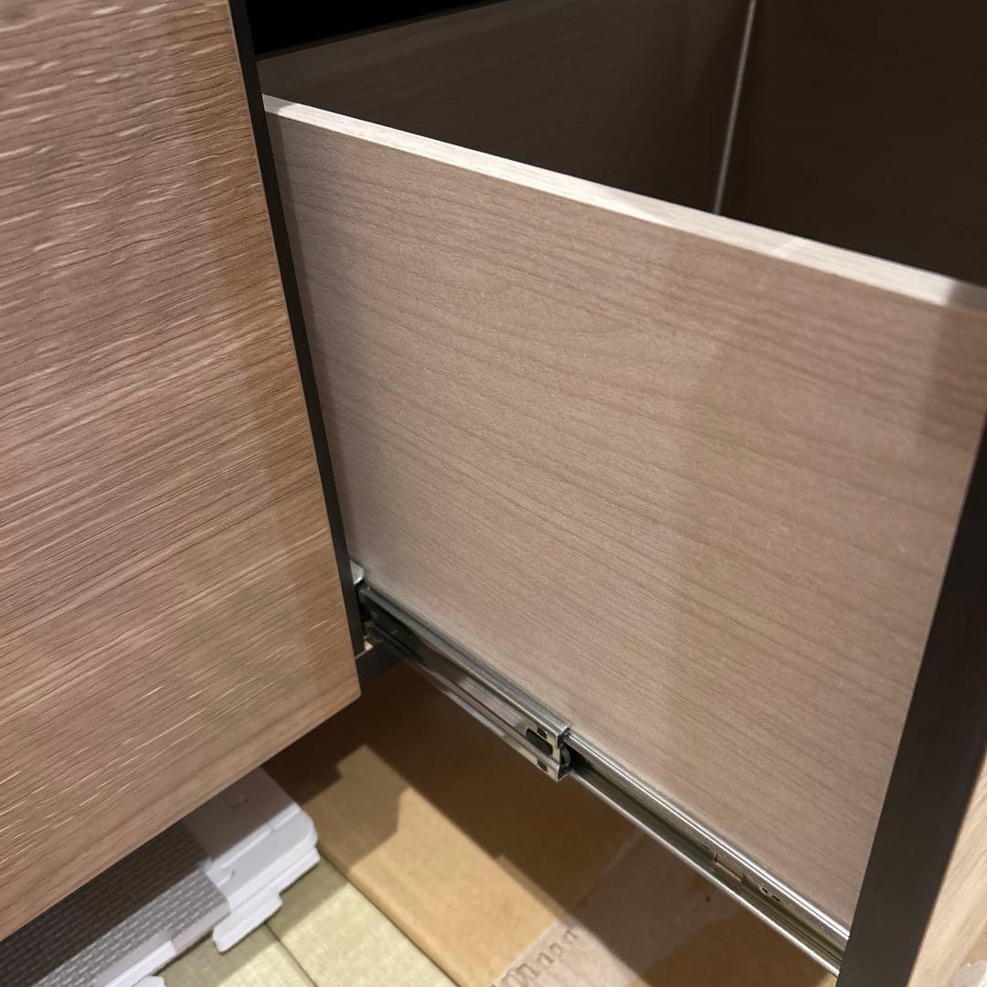 【お引取限定】マナベインテリアハーツ　食器棚