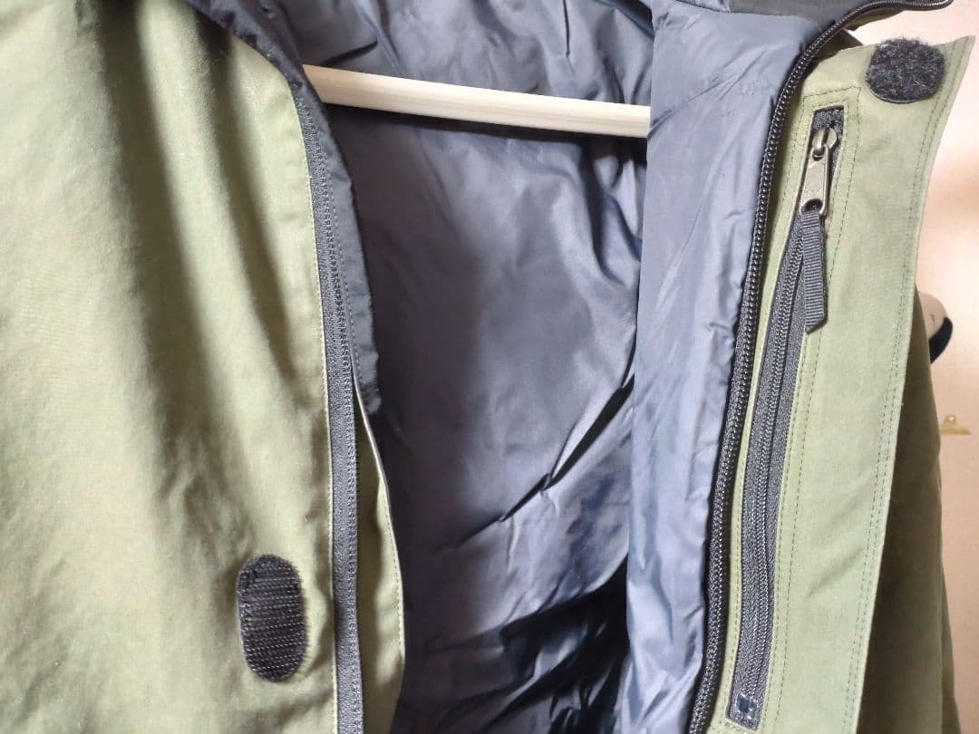 tilak ventile hood vest サイズS