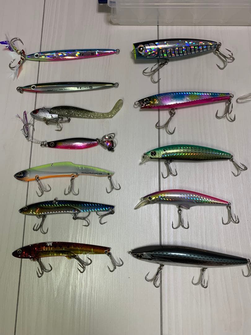 青物ルアー19個セット　撃投ジグ2個　ケース付き　引退セット