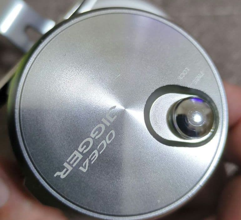 SHIMANO シマノリール「17 オシアジガー 1000HG 右ハンドル