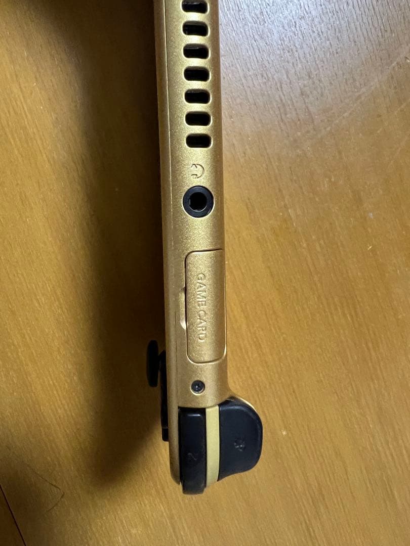 ニンテンドースイッチライト　Switch 本体　ハイラルエディション　ソフト