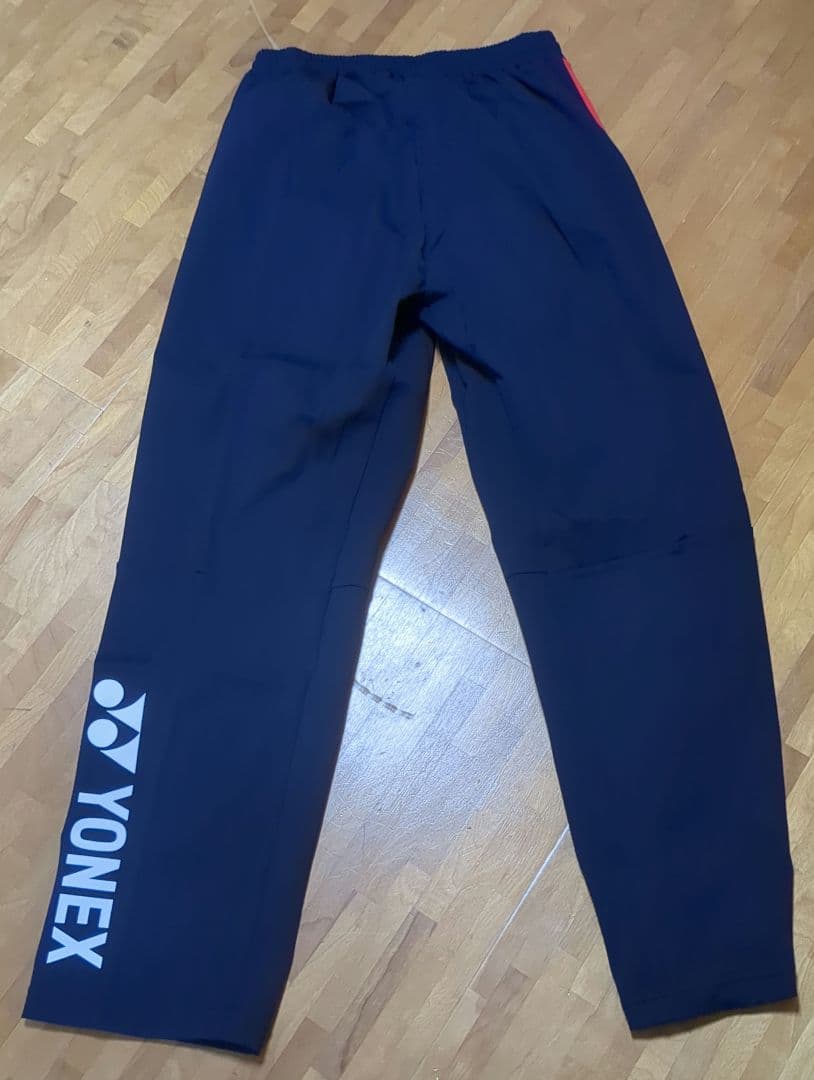 YONEX ウォームアップパンツ 新品未使用 L
