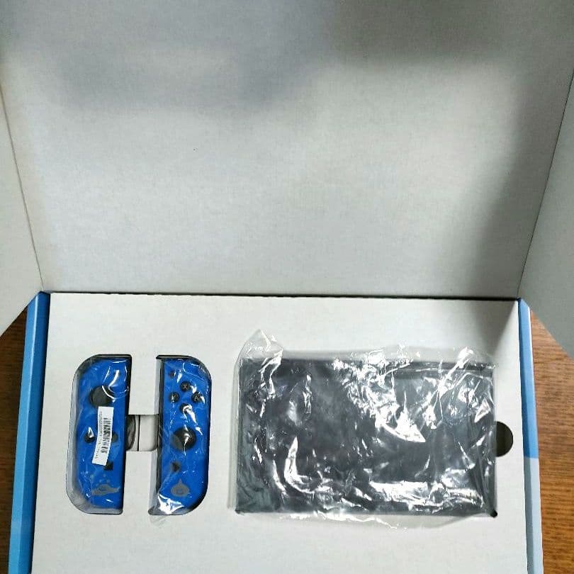 ニンテンドースイッチ ドラゴンクエストXI S ロトエディション 本体