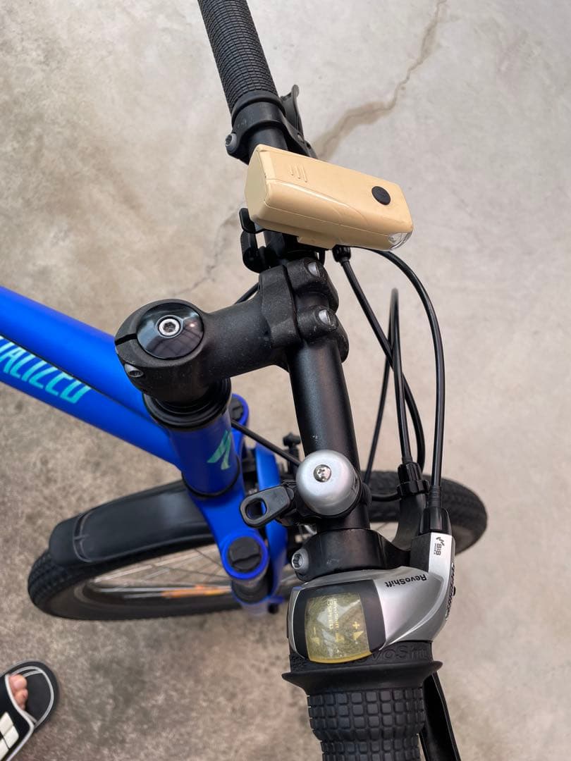 【よこ】スペシャライズドspecialized Hot Rock24ブルー