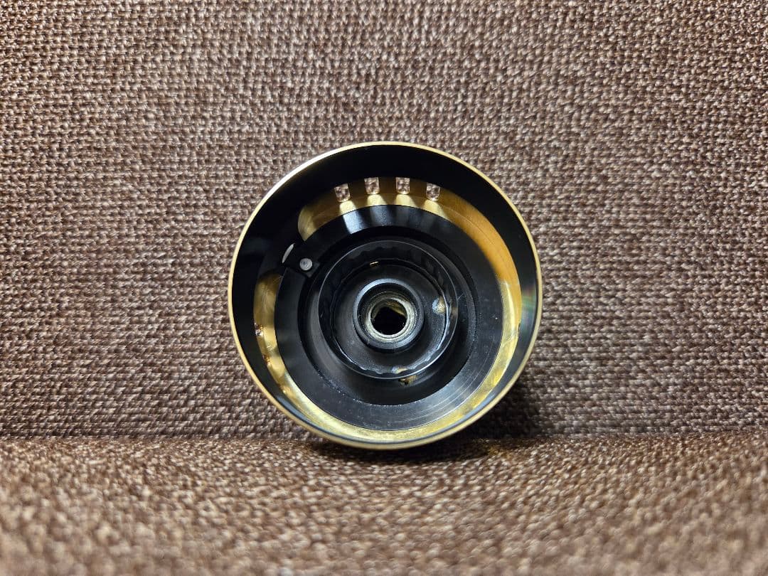 【美品・傷無】ダイワ　17セオリー　2508PE-H　純正スプール