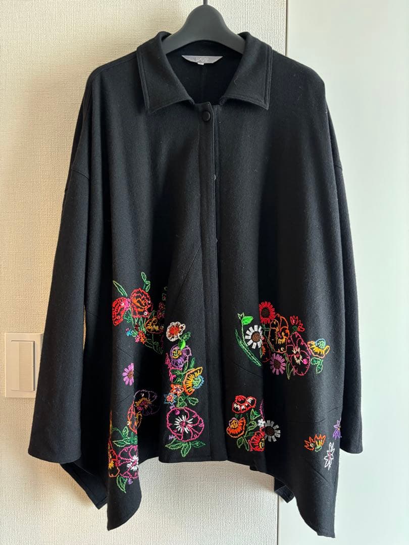 美品　トクコプルミェヴォル　カーディガン　刺繍羽織　tokuko 1er vol