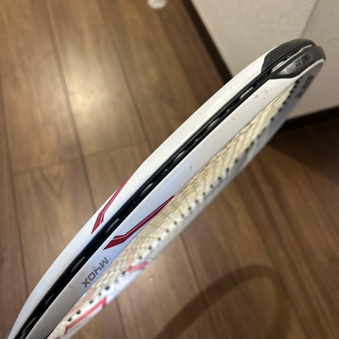 大坂なおみモデル YONEX EZONE ホワイト/ピンク