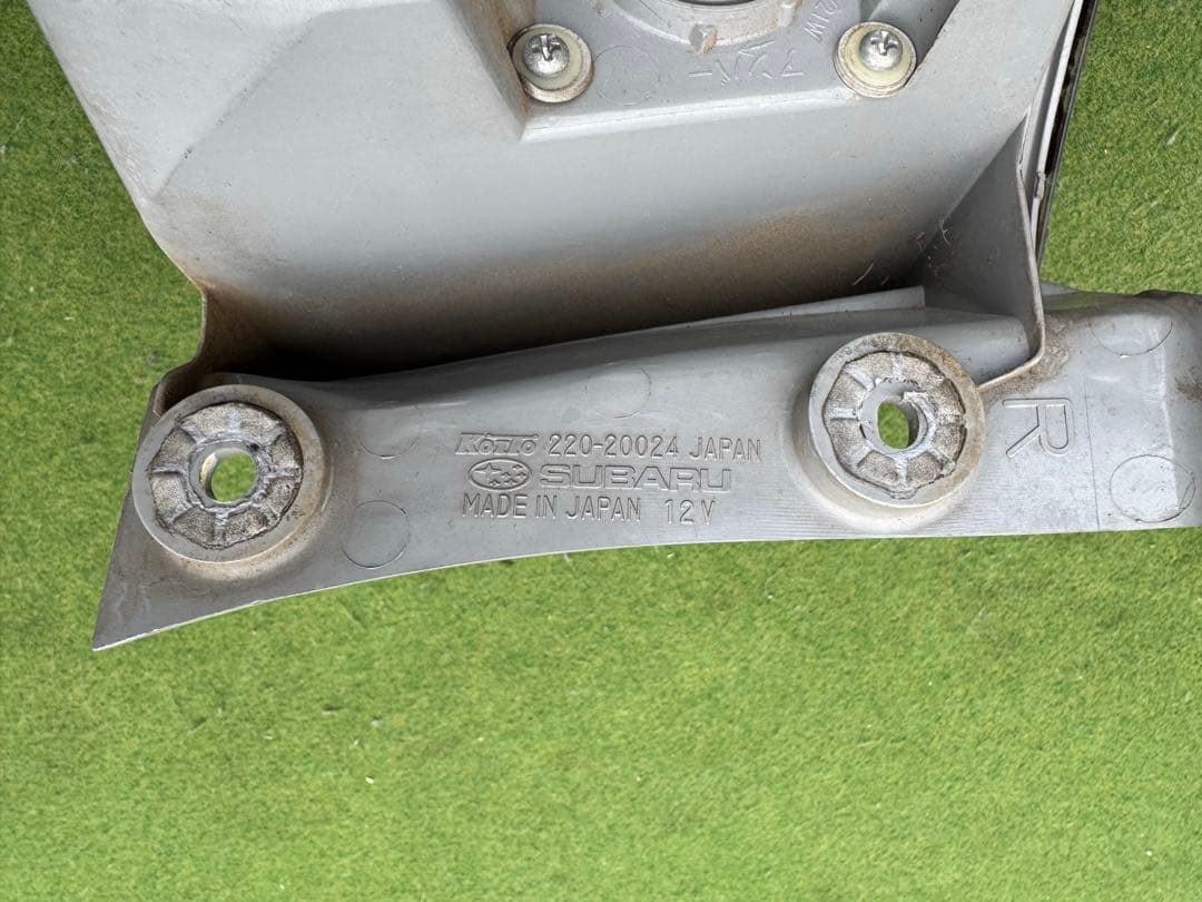 スバル　インプレッサ　WRX STI テールライト