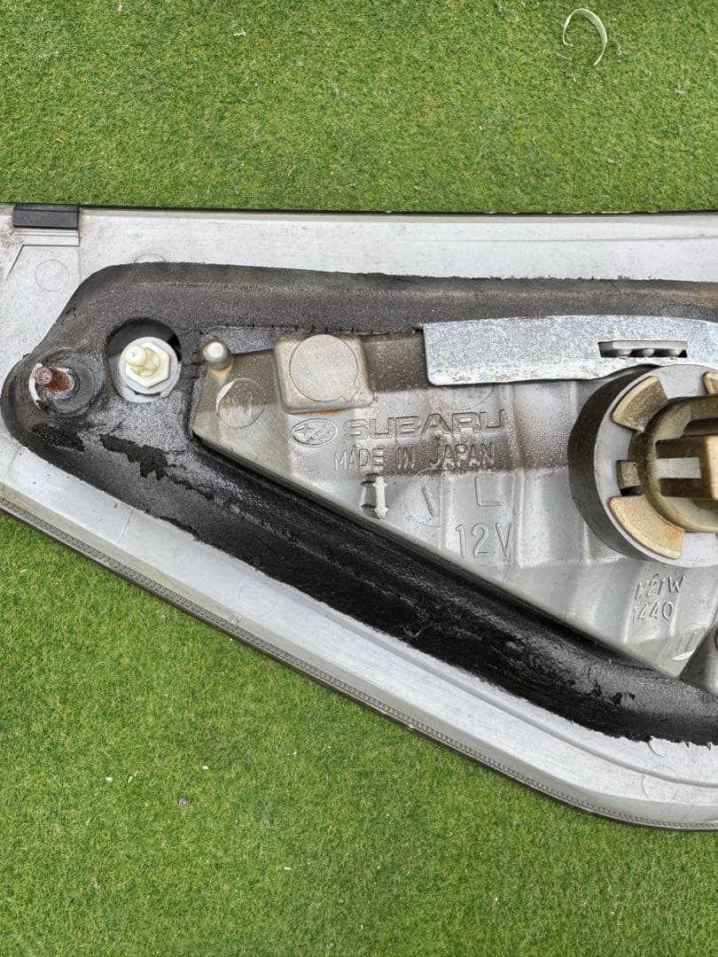 スバル　インプレッサ　WRX STI テールライト