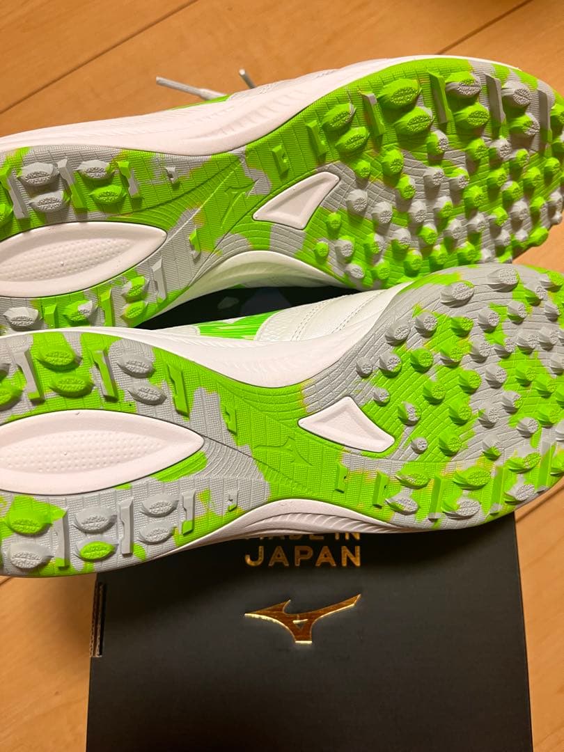 【新品未使用】モレリアネオ SALA β JAPAN TF 26.5