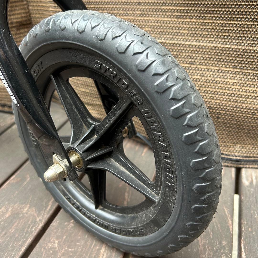 ストライダー　STRIDER ST-4 キックバイク　幼児自転車