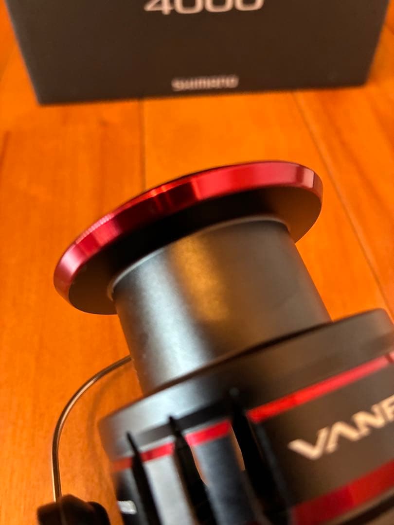 美品　20シマノ　ヴァンフォード4000