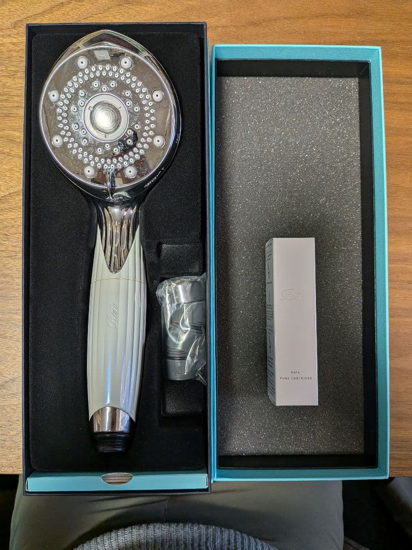 n*️様 MTG　リファ　ファインバブルピュア　ホワイト　RS-AM02-B