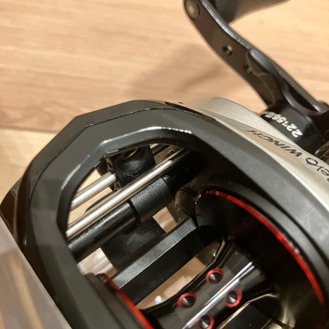 Abu Garcia Revo Winch　アブガルシア 右巻き付属品箱