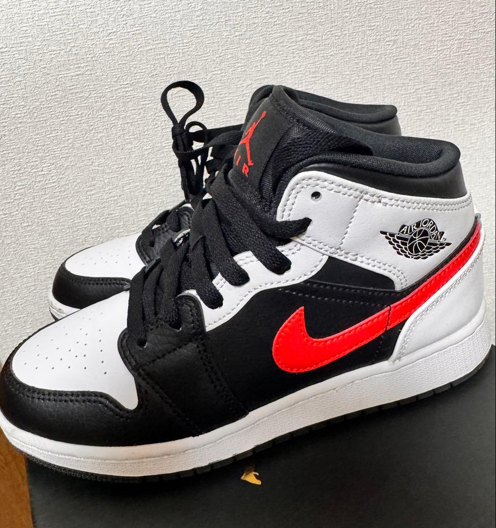 シューズ(男性用) NIKE AIR JORDAN 1 MID BLACK/CHILE 23cm