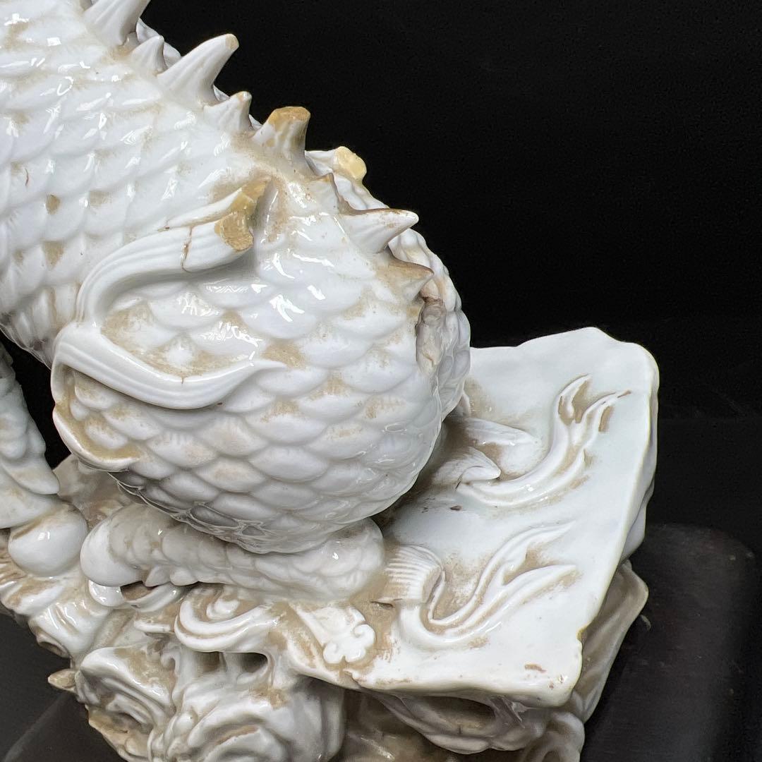 中国清時代　白磁キリン唐木台付　高さ約35㎝　東Y7-1211☆2Fトヒオ