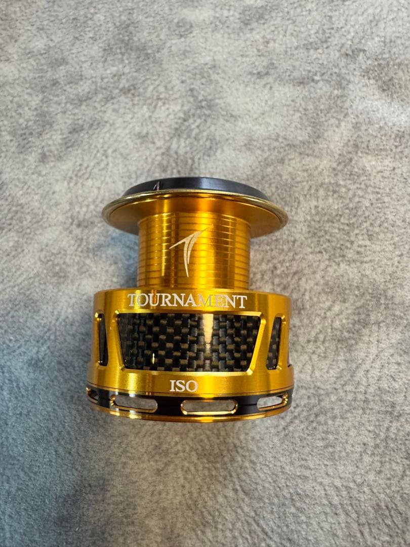 美品 09トーナメントISO Z3000LBD+競技スプール