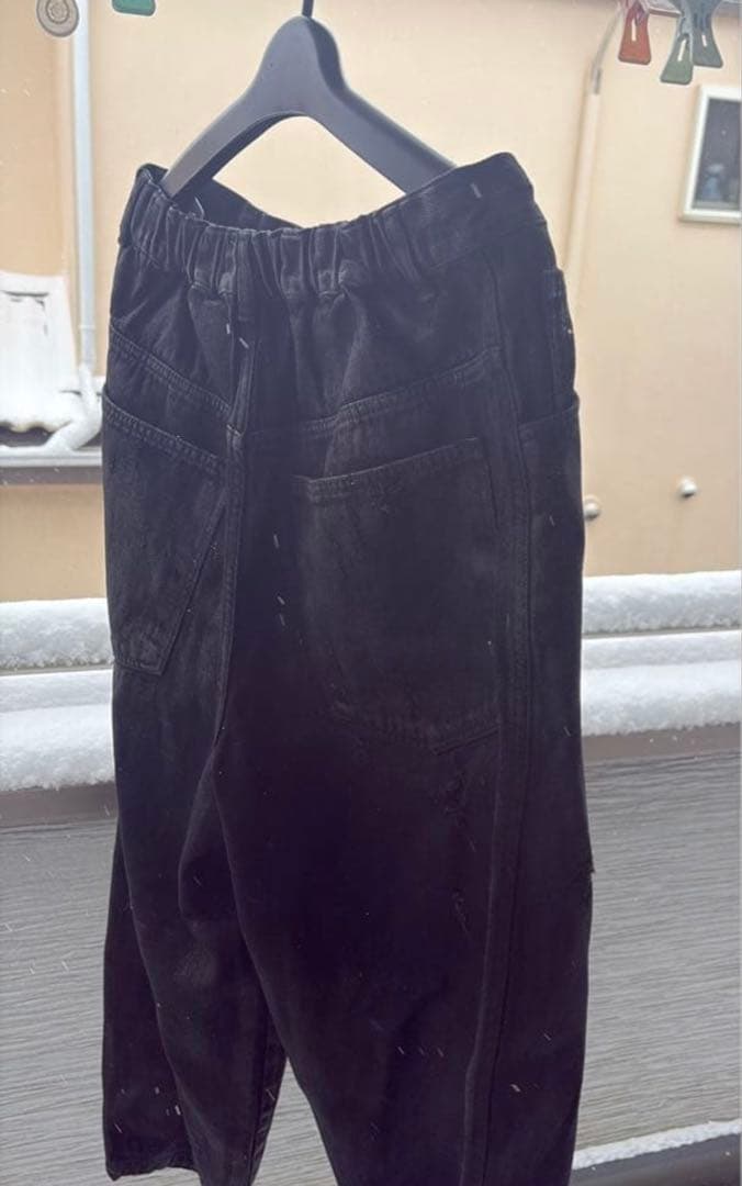 【未】Chikashitsu coating damage wide denim