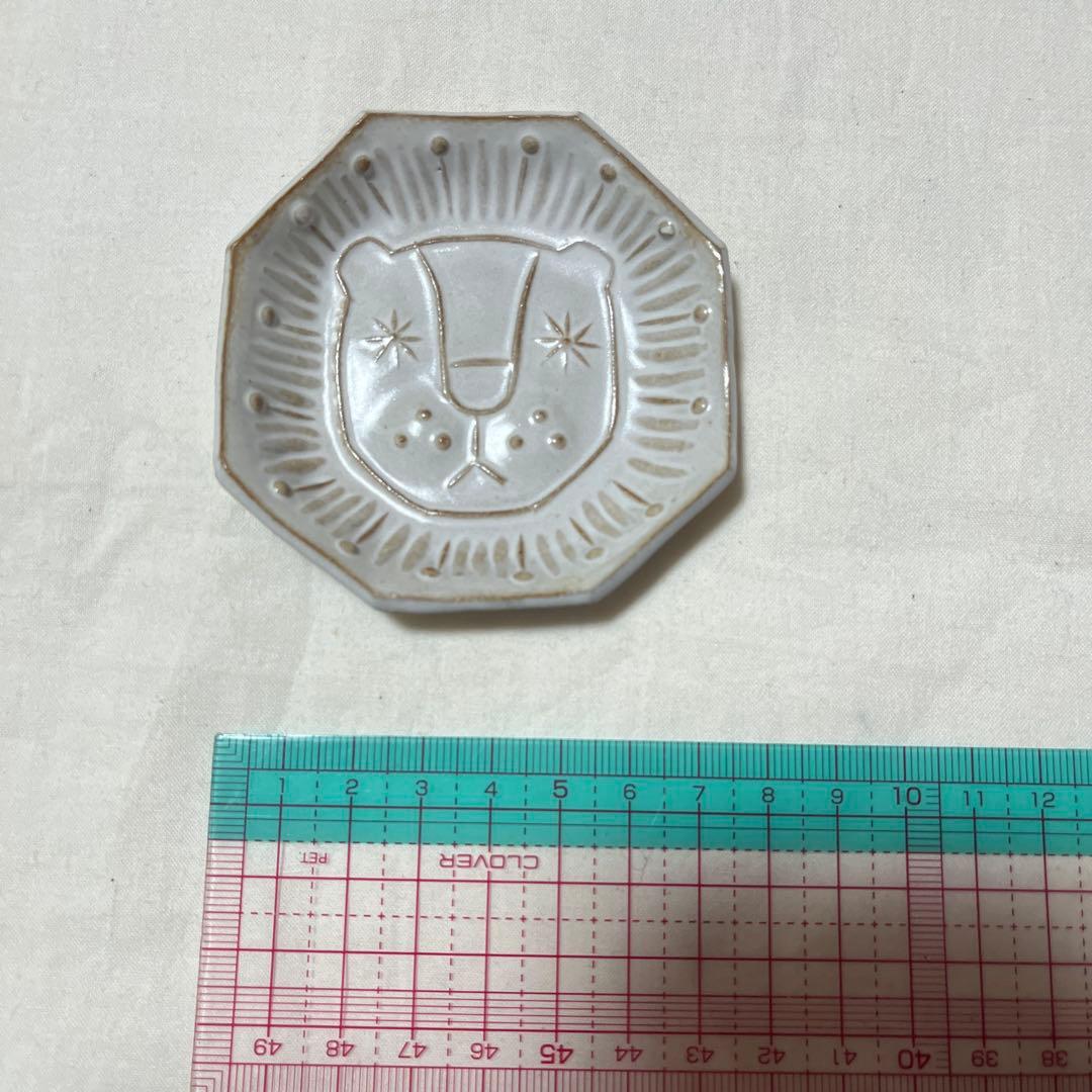 最安値　美品　キエリ舎　豆皿　4点セット　鳥　蝶々　ハリネズミ　ライオン　小皿