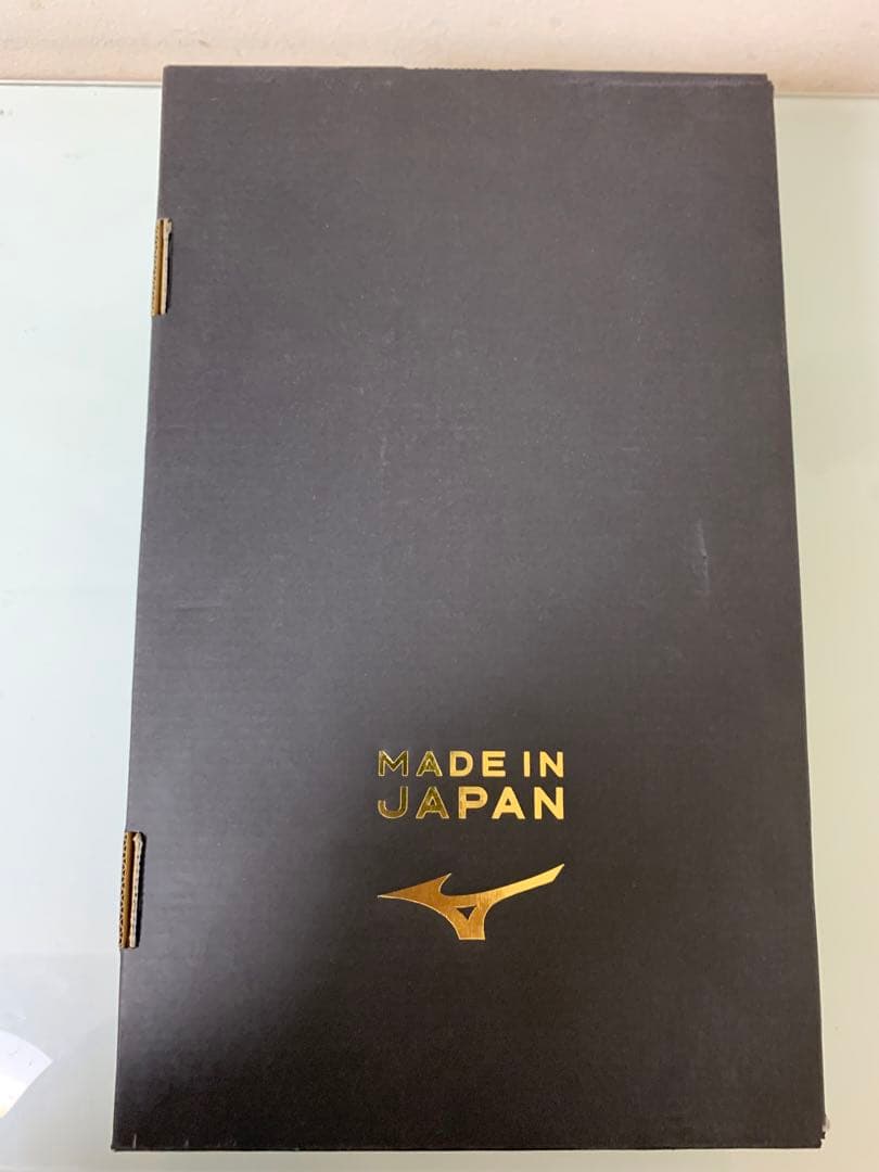 新品未使用　　陸上中長距離スパイク　ミズノCHRONODIST7 25.0