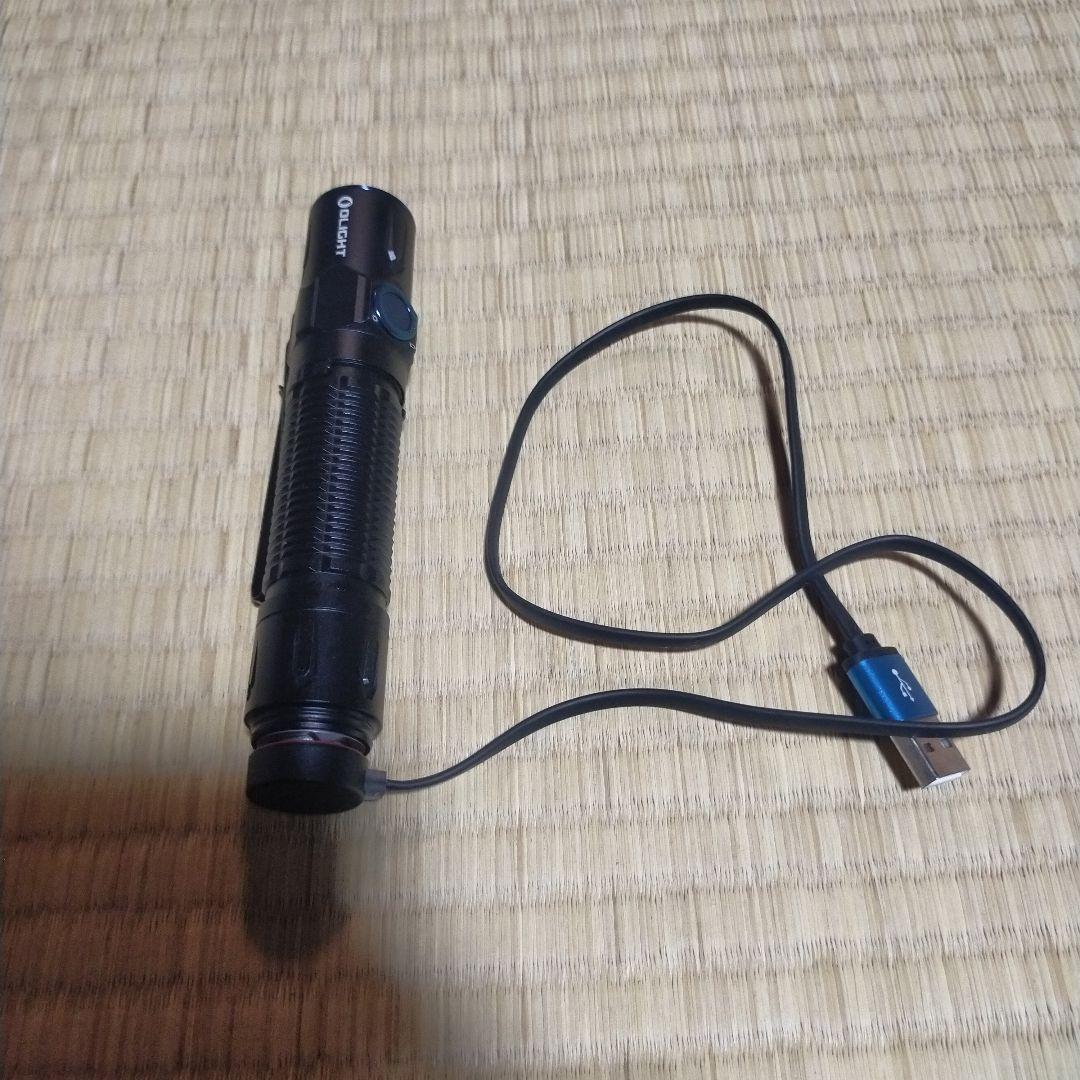 Olight Warrior 3S 懐中電灯 2300ルーメン