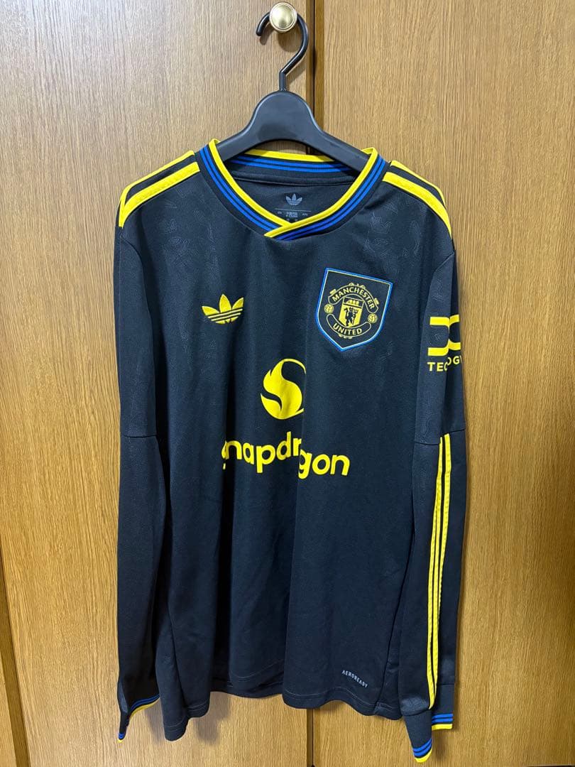adidas Manchester United 25-26 3rdユニフォーム