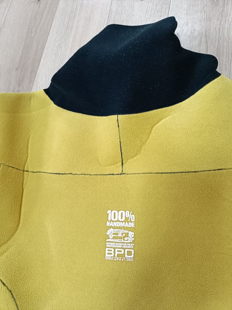 BEWET ビーウェット　セミドライ　ウエットスーツ　裏起毛　ネックエントリー