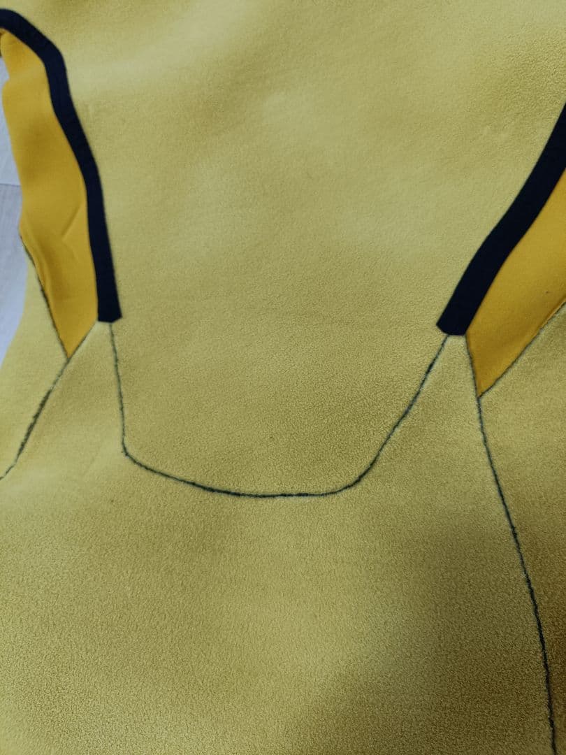 BEWET ビーウェット　セミドライ　ウエットスーツ　裏起毛　ネックエントリー