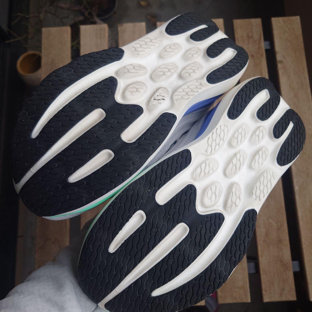 New Balance 1080 v15　27.0