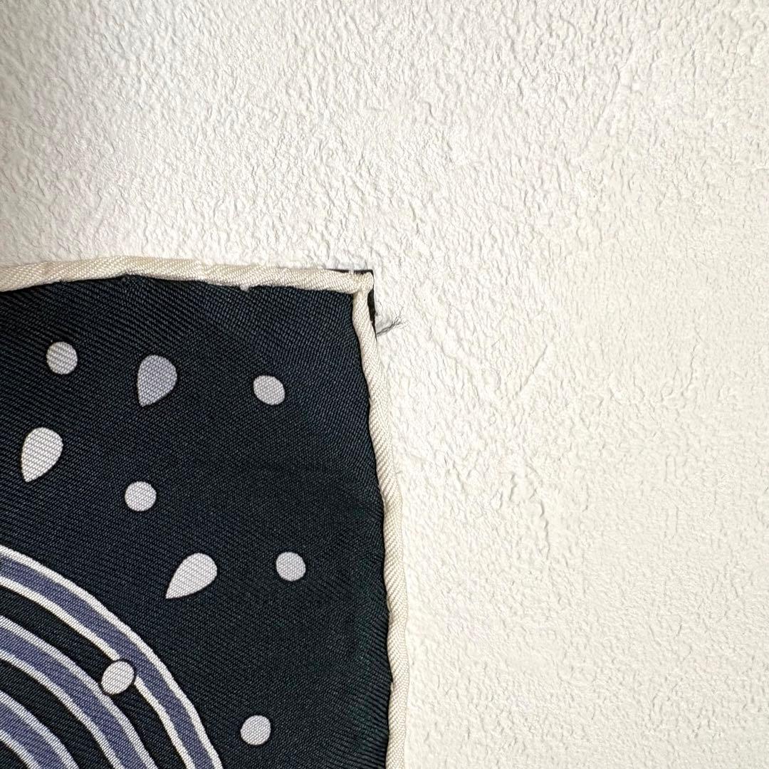 時の実験室　エルメス　HERMES カレ90 ダークグリーン　グレー