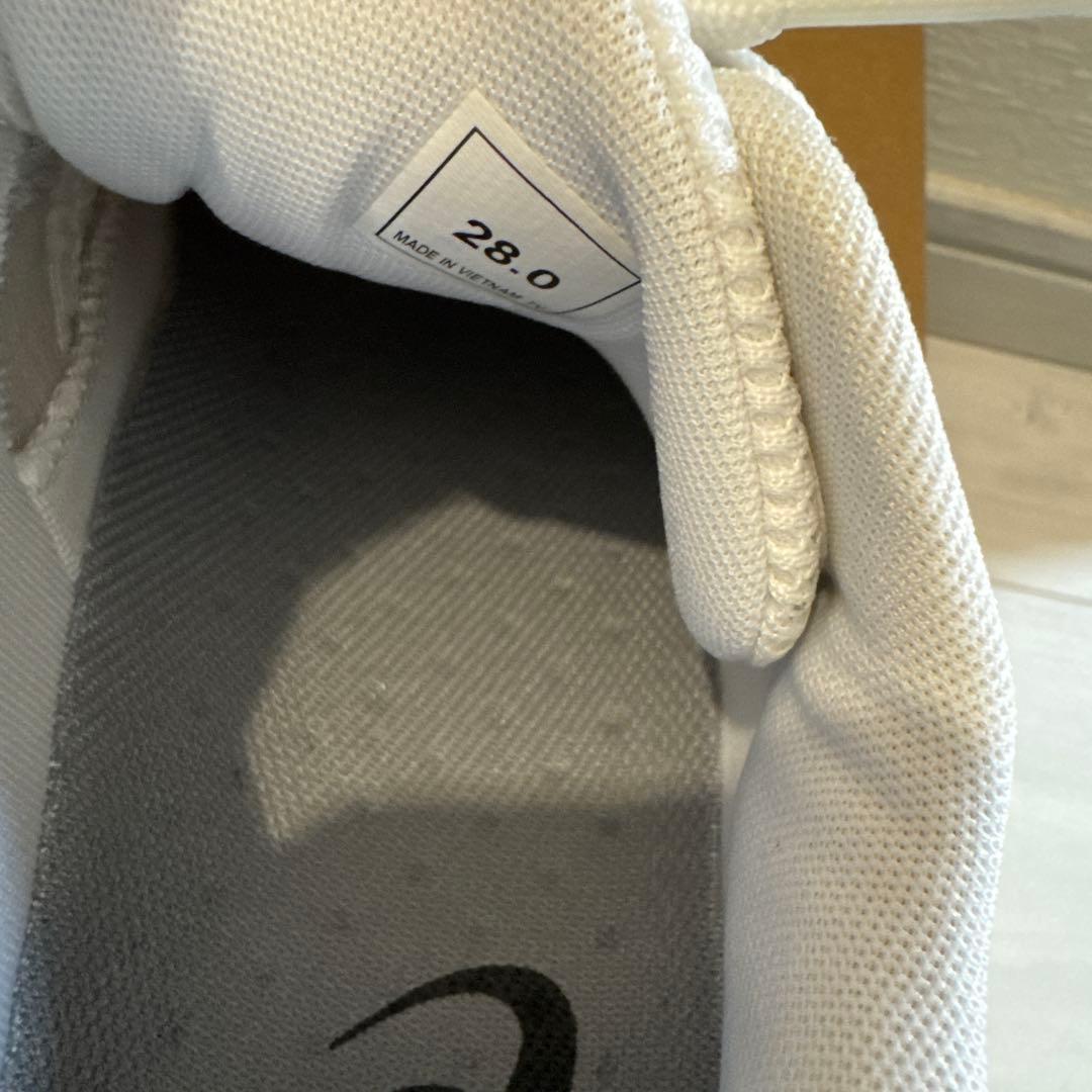 アシックス　バレーボールシューズ