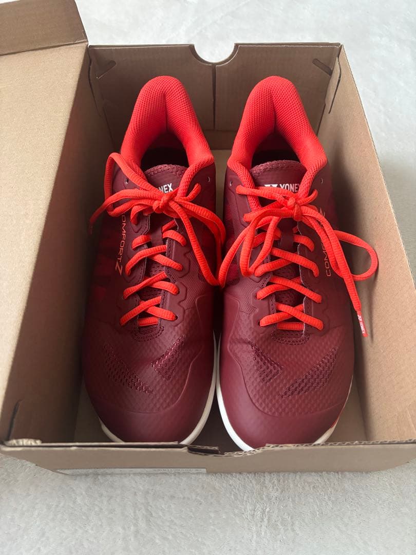 YONEX COMFORT Z バドミントンシューズ レッド26.5cm